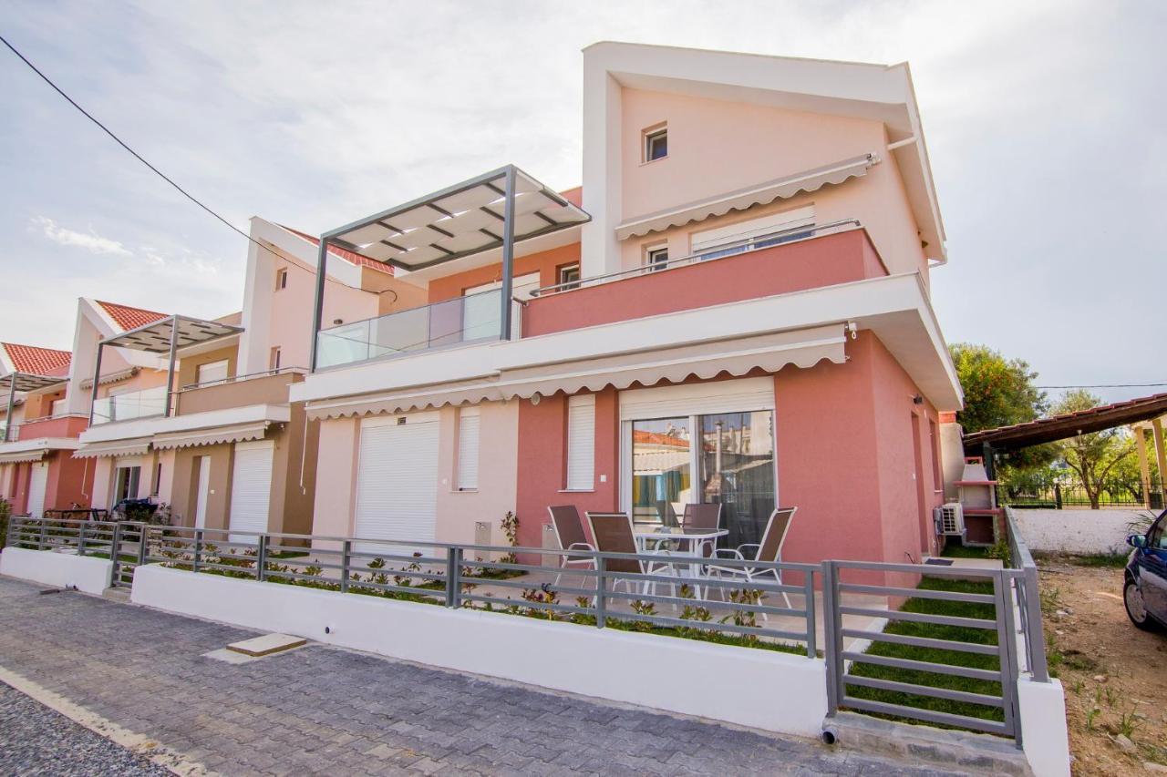 Dionysos Residential Complex Apartment Ofrinion Exterior photo