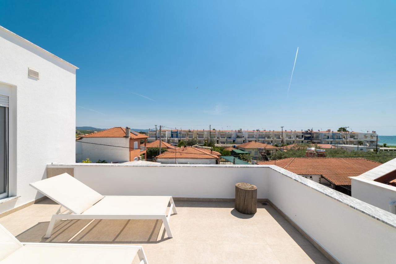 Dionysos Residential Complex Apartment Ofrinion Exterior photo