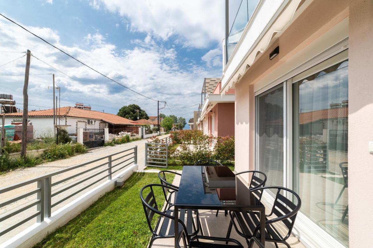 Dionysos Residential Complex Apartment Ofrinion Exterior photo
